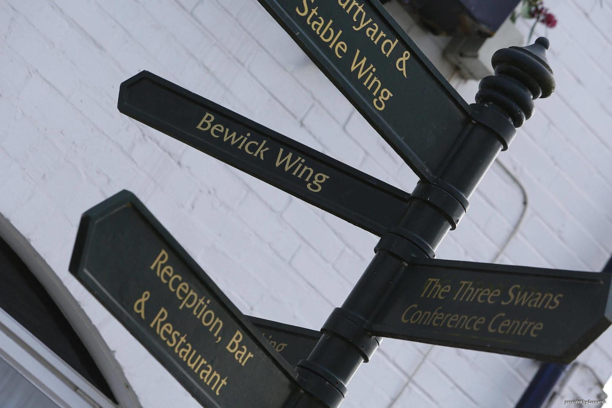 The Three Swans Hotel, Market Harborough, Leicestershire Bagian luar foto