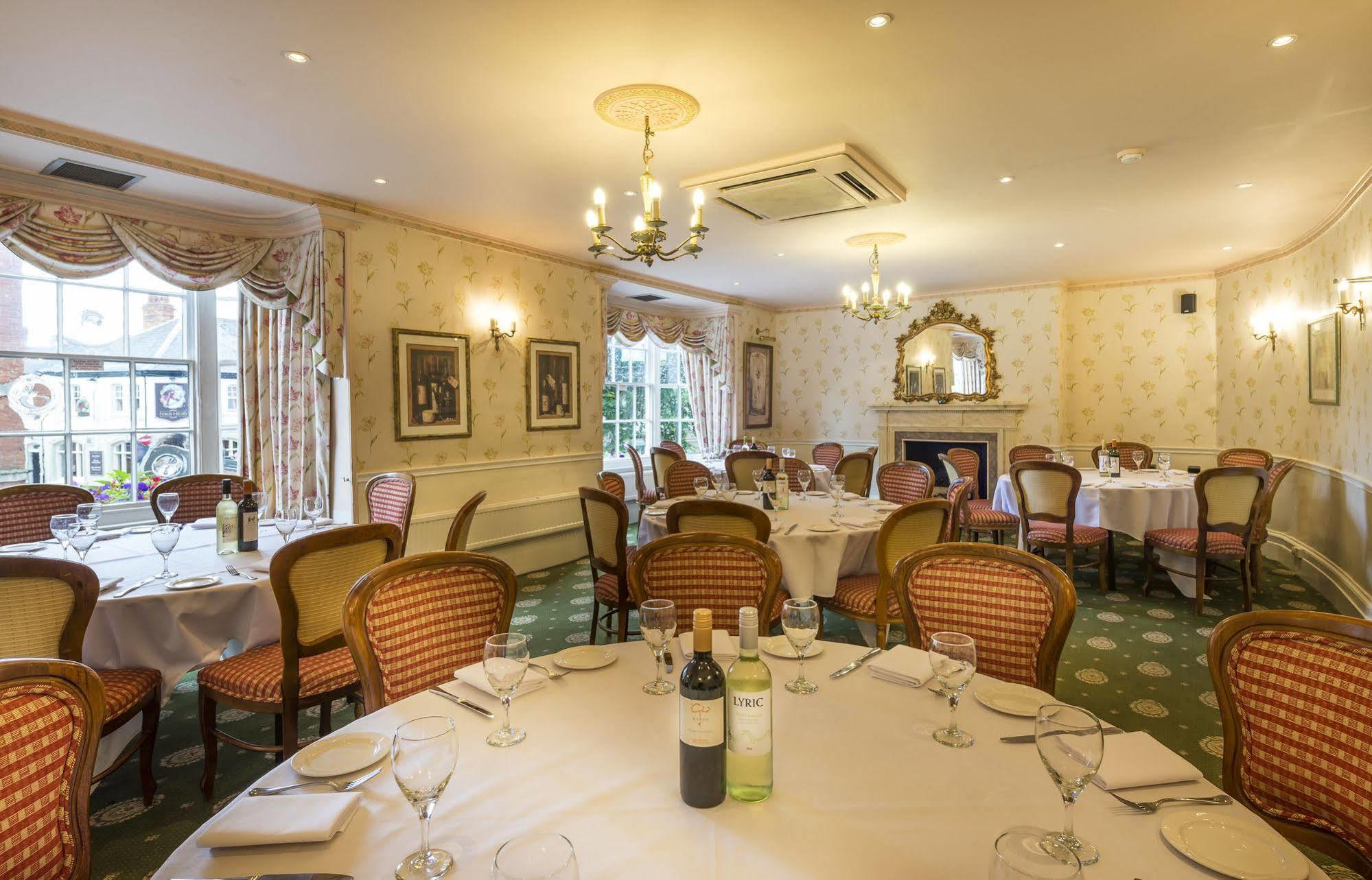 The Three Swans Hotel, Market Harborough, Leicestershire Bagian luar foto